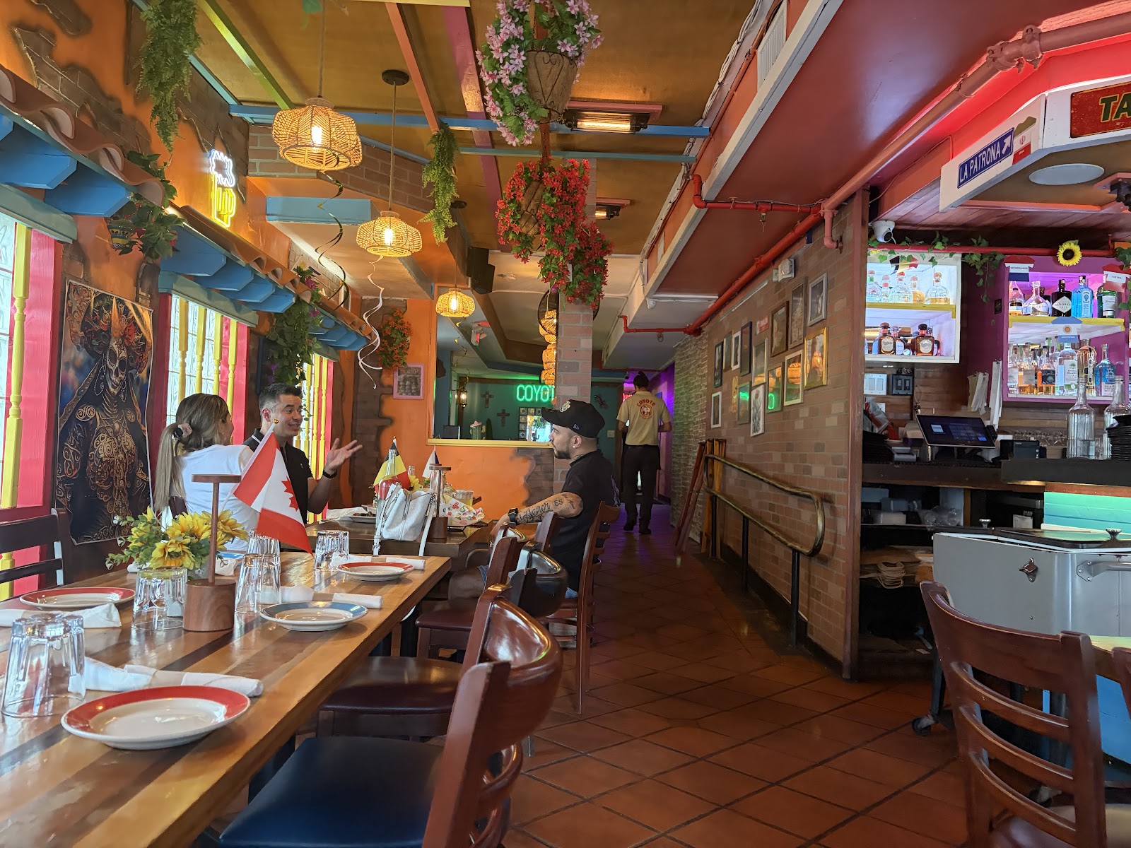 Coyote Taqueria dining room