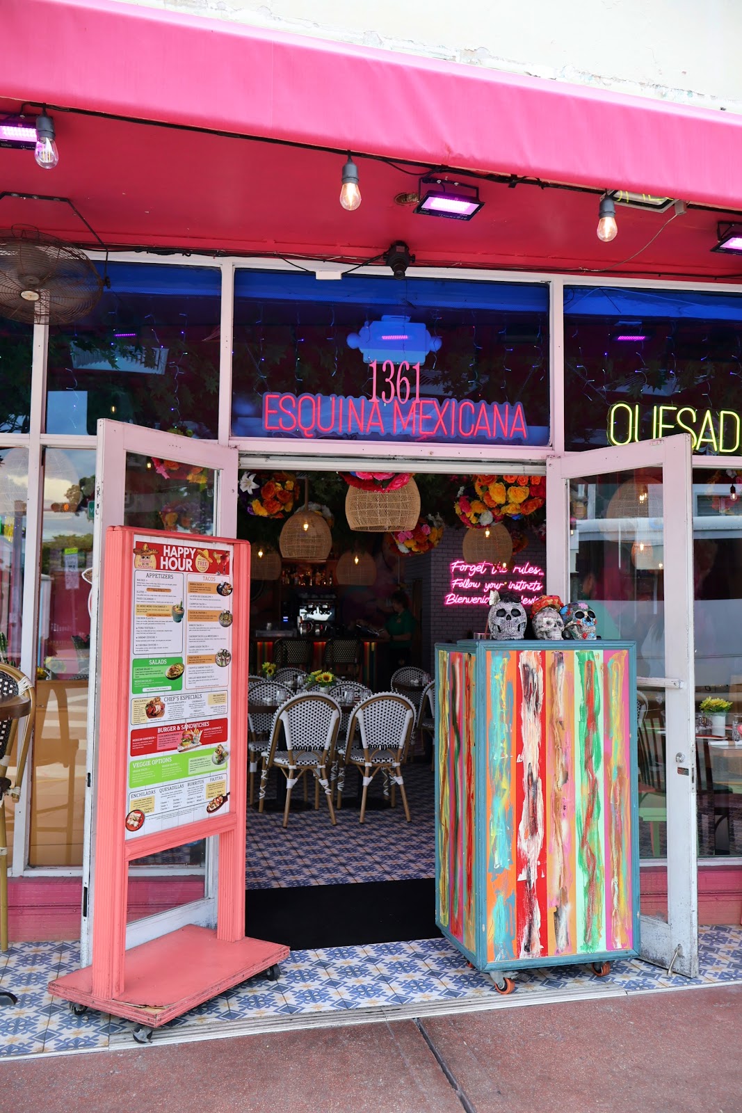 Taqueria storefront